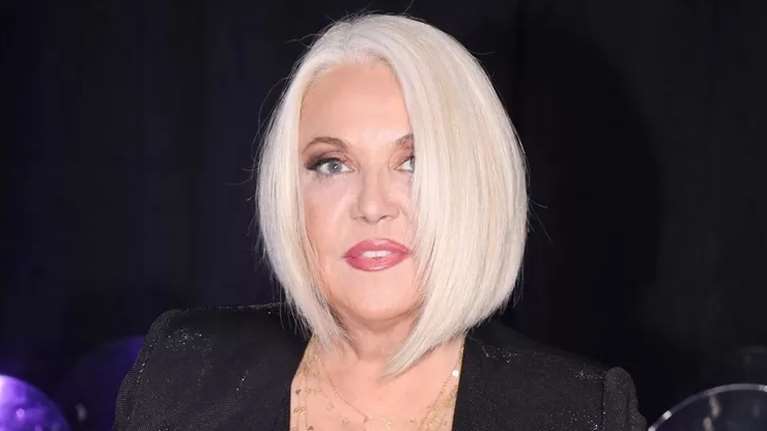 Ρούλα Κορομηλά: Οι φωτογραφίες χωρίς μακιγιάζ κάτω από το φως του ήλιου - "Αφήνεσαι"