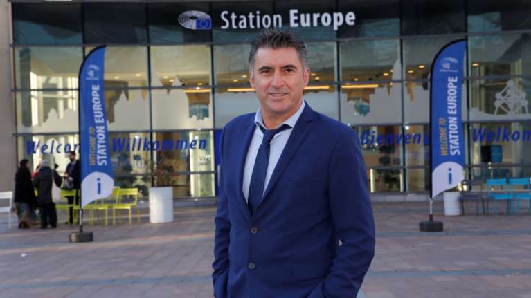 Θοδωρής Ζαγοράκης: Υποβλήθηκε σε χειρουργική επέμβαση - Οι φωτογραφίες από το νοσοκομείο