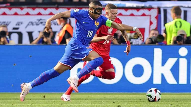 Euro 2024: &quot;Έκλεψε&quot; τον βαθμό από τη Γαλλία η Πολωνία και πήρε την ισοπαλία (1-1)