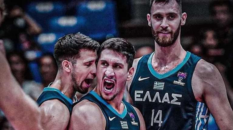 Γιαννούλης Λαρεντζάκης: Αυτή είναι η πανέμορφη μελαχρινή που του έχει κλέψει την καρδιά