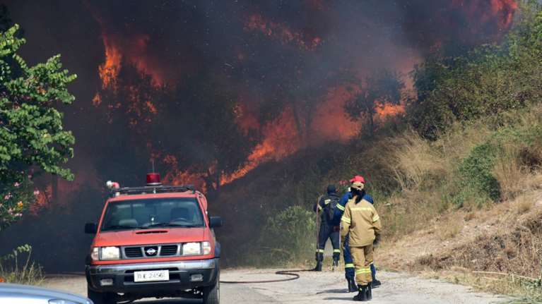 Σε κατάσταση έκτακτης ανάγκης ο Δήμος Δυτικής Αχαΐας μετά τη μεγάλη φωτιά