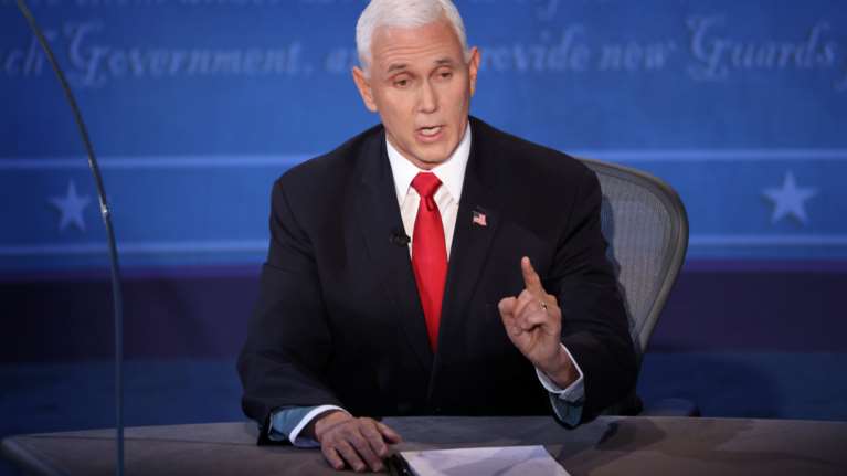 Μάικ Πενς: Υποβλήθηκε σε επέμβαση για τοποθέτηση βηματοδότη