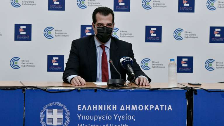 Πλεύρης: Το επόμενο 6μηνο θα έρθει πιο κοντά η κανονικότητα - Μέχρι τέλος Μαρτίου η άρση όλων των μέτρων για εμβολιασμένους