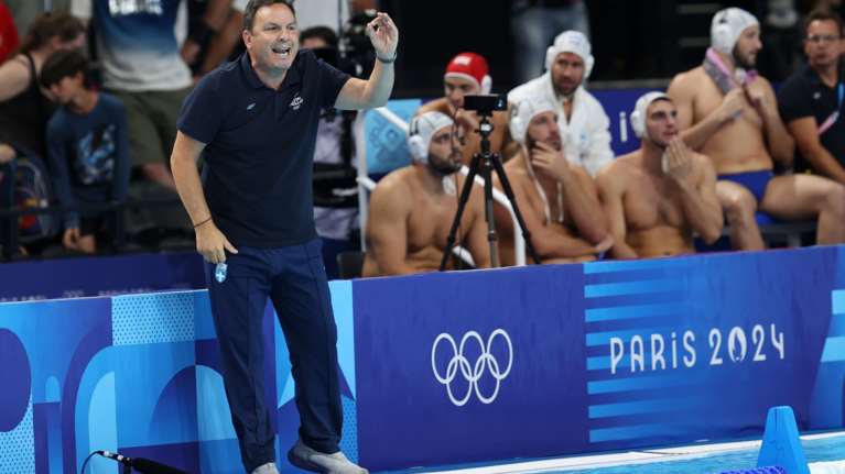 Το ξέσπασμα του Θοδωρή Βλάχου στους παίκτες της Εθνικής πόλο ανδρών: &quot;Τι δεν καταλαβαίνετε; @@@@ το σπίτι μου&quot; [βίντεο]