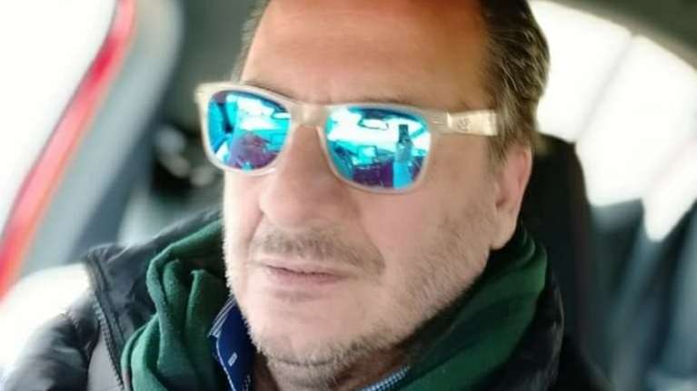 Πέθανε ξαφνικά ο δημοσιογράφος Στέφανος Σιμωτάς