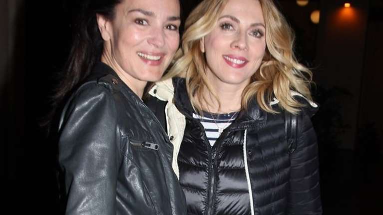 25 χρόνια πριν: Μαρία Ναυπλιώτου και Σμαράγδα Καρύδη μαζί - Σα να μην πέρασε μια μέρα