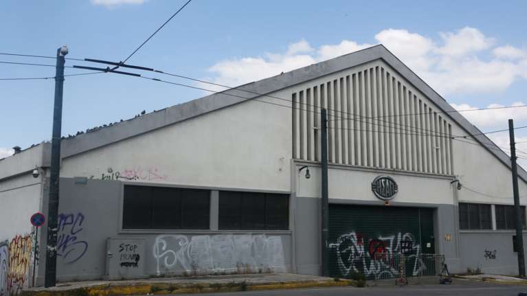 Πώς έγινε το θανατηφόρο δυστύχημα στον ΗΣΑΠ: Ο τεχνικός καταπλακώθηκε από βαριά κιβώτια