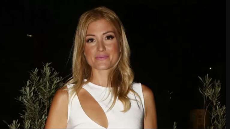 Η Ράνια Τζίμα έκανε το πιο κομψό καρέ της ελληνικής τηλεόρασης