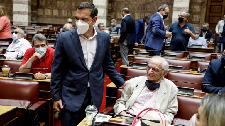 Oμιλία Τσίπρα μετά από μήνες στην ΚΟ του ΣΥΡΙΖΑ: &quot;Ιδιότυπο κοινοβουλευτικό πραξικόπημα - Δεν θα δείχνουμε ανοχή&quot;
