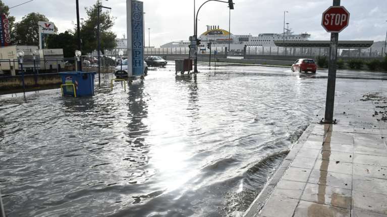 Κακοκαιρία &quot;Κίρκη&quot;: Έκτακτο δελτίο επιδείνωσης καιρού για την 28η Οκτωβρίου - Ποιες περιοχές θα χτυπήσει