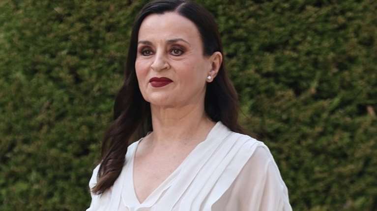 Καρυοφυλλιά Καραμπέτη: Επιστρέφει στη μικρή οθόνη με το αριστουργηματικό μυθιστόρημα του Μ. Καραγάτση &quot;Η μεγάλη χίμαιρα&quot;