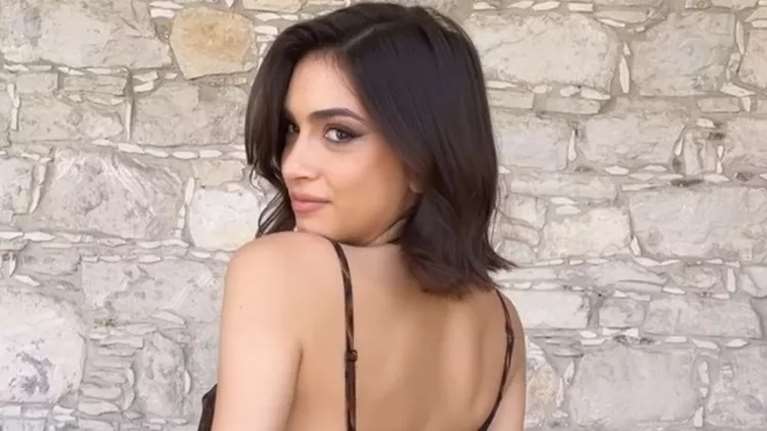 Η Αντιγόνη Νεοφύτου όπως δεν την έχουμε ξαναδεί - Με μικροσκοπικό μπικίνι