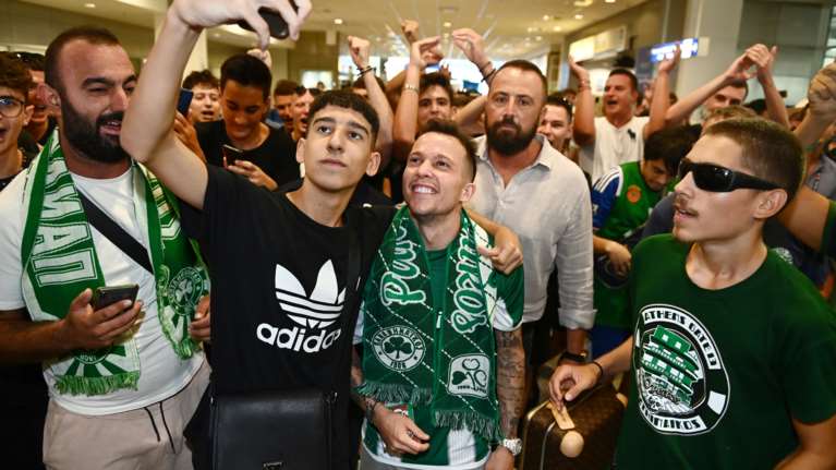 Μπερνάρντ: Στην Αθήνα με το &quot;10&quot; στην πλάτη ο βραζιλιάνος άσος του Παναθηναϊκού - &quot;Είχα άλλες δύο προτάσεις από Ελλάδα&quot;