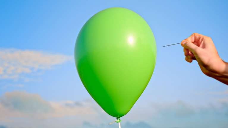 Γιατί κάνεις κατακράτηση υγρών; 3 πιθανά αίτια