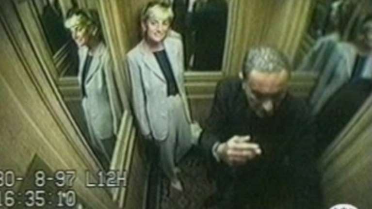 H σχέση Νταϊάνα - Ντόντι δεν ήταν αληθινή: &quot;Δεν κοιμούνταν μαζί, μακριά από τις κάμερες τη φώναζε κυρία&quot;