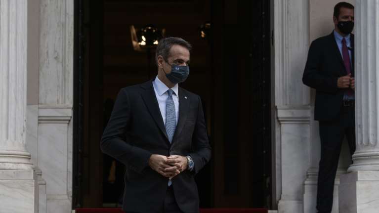 Σε τρεις ομάδες λόγω κορονοϊού η ορκωμοσία των νέων μελών της κυβέρνησης