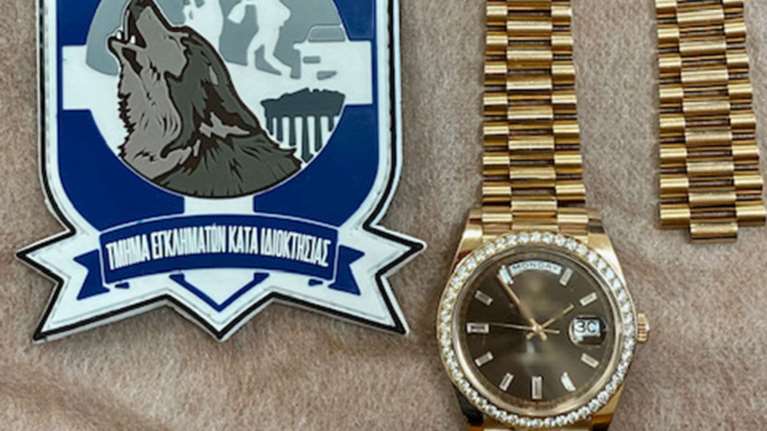 &quot;Ροζ Πάνθηρες&quot;: Η διάσημη διεθνής σπείρα κλοπής χρυσού και διαμαντιών πίσω από το κλεμμένο Rolex που βρέθηκε στην Αθήνα