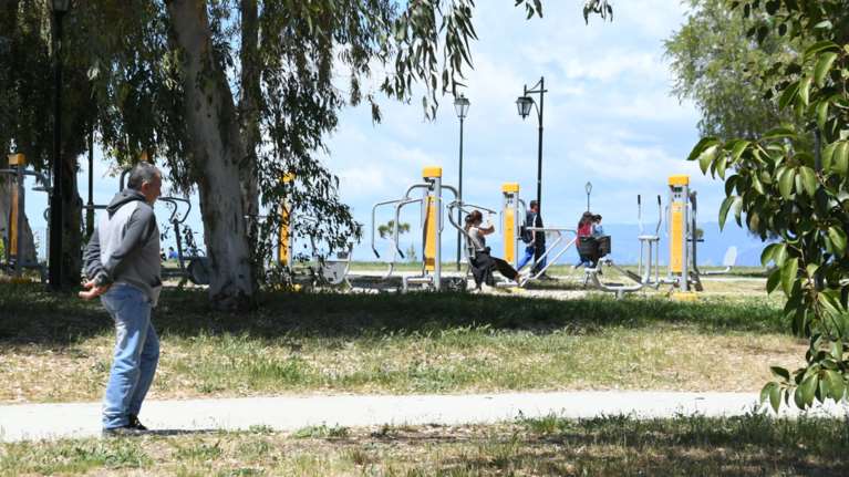 Η δημογραφική κρίση στην Ελλάδα: Είναι μη αναστρέψιμη;