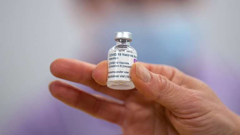 Κορονοϊός: Καλά νέα - Το εμβόλιο της AstraZeneca είναι αποτελεσματικό και στη βρετανική μετάλλαξη