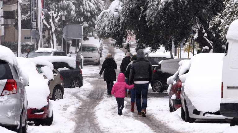 Νέα προειδοποίηση Χαρδαλιά: Χιονίζει έντονα, όχι περιττές μετακινήσεις το πρωί