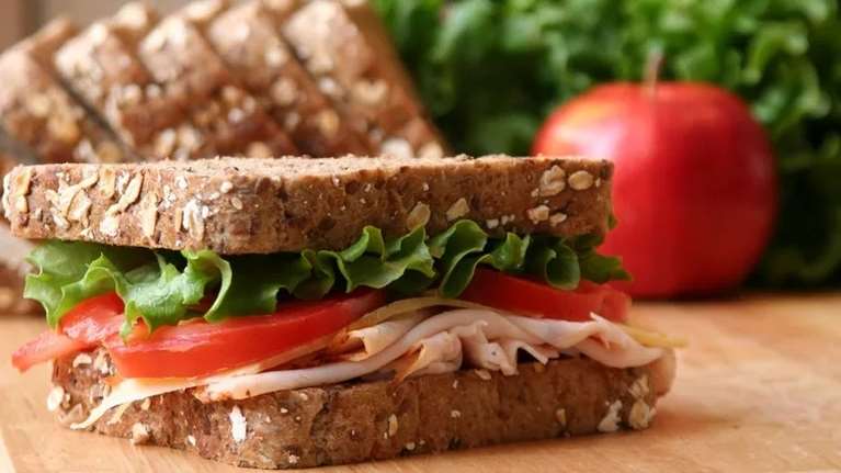 Πώς να επιλέξεις ψωμί ολικής αλέσεως - Το καλύτερο για καλή πέψη και ενέργεια