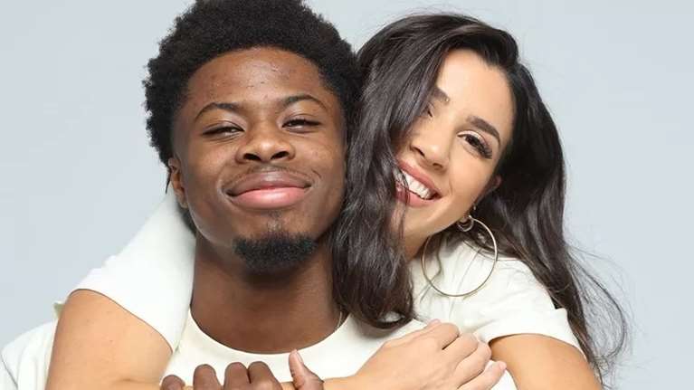 Νέο μέλος στην οικογένεια Αντετοκούνμπο: Πατέρας θα γίνει ο Κώστας, η σύντροφός του Ντέμη είναι στον 7ο μήνα