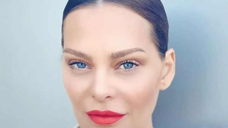 Υβόννη Μπόσνιακ: Η σπάνια φωτογραφία με την πανέμορφη κόρη της