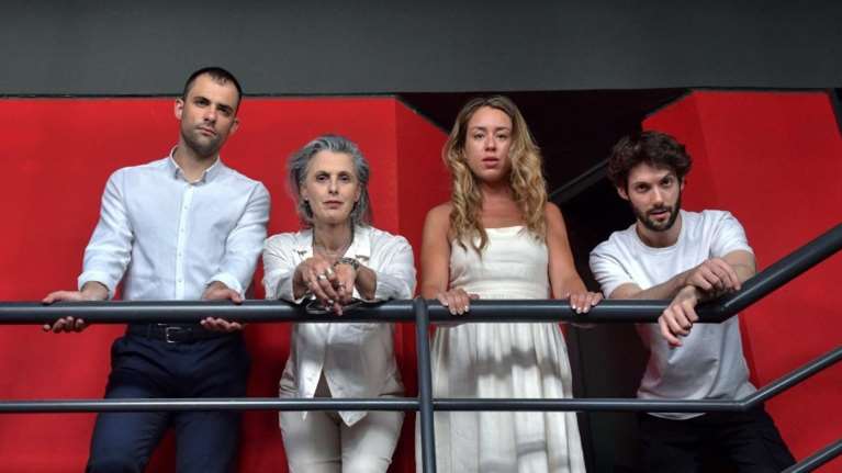 ΕΡΡΙΚΟΣ Ε&#39;: Το άγνωστο έργο του Σαίξπηρ ανεβαίνει στην ελληνική σκηνή μετά από 85 χρόνια