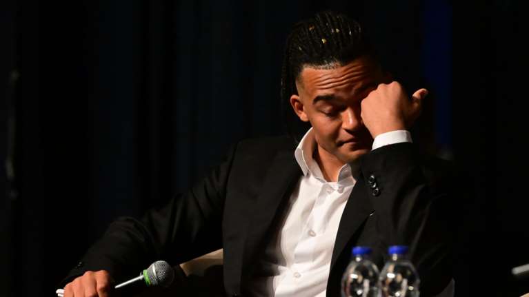 Εμμανουήλ Καραλής: Πλήθος αθλητών και καλλιτεχνών στην παρουσίαση του βιβλίου - Παρών και ο Κυρ. Μητσοτάκης