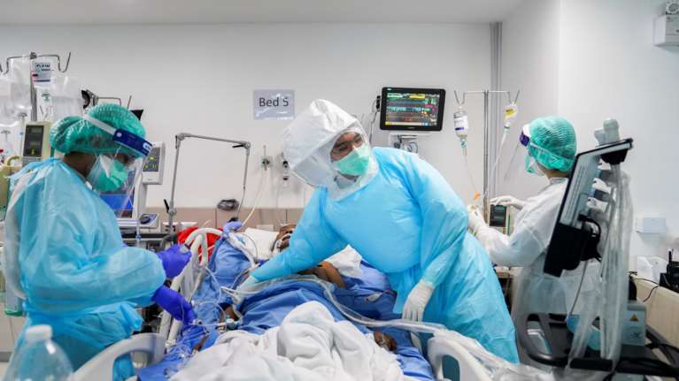 Σοκαριστική αποκάλυψη Καπραβέλου: Πολλοί ασθενείς non Covid πέθαναν στο δεύτερο κύμα περιμένοντας να χειρουργηθούν [Βίντεο]