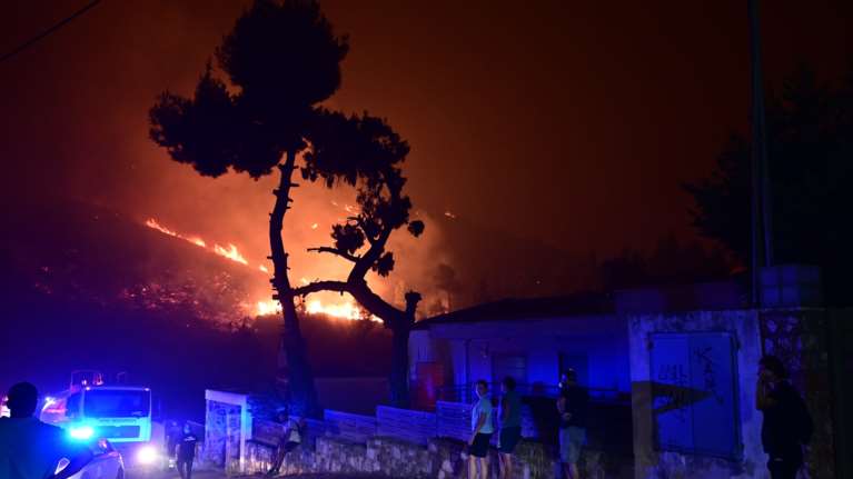 Φωτιά στην Αττική: Πληροφορίες του Star για αγνοούμενη περίπου 65 ετών στα Βριλήσσια