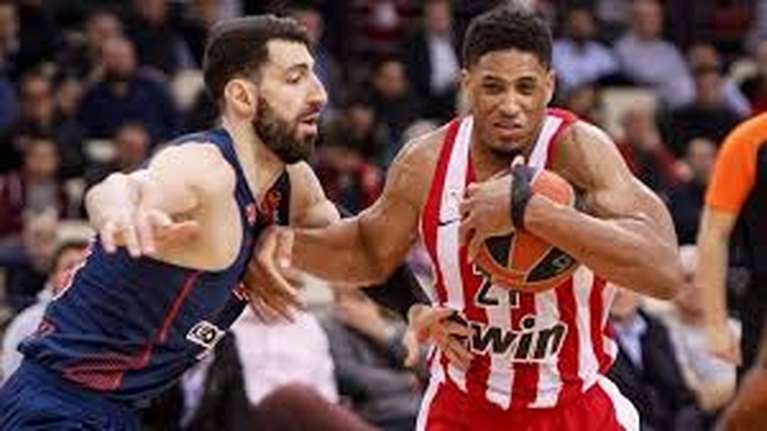 Euroleague: Αναβλήθηκαν λόγω κορονοϊού οι αγώνες του Ολυμπιακού με Μπαρτσελόνα και Βιλερμπάν