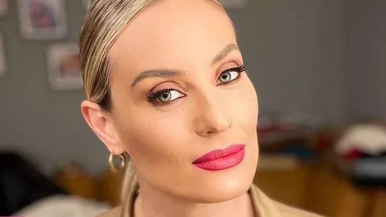 Ελεονώρα Μελέτη: Το elegant χτένισμα που επέλεξε για τον γάμο-έκπληξη με τον Θοδωρή Μαροσούλη