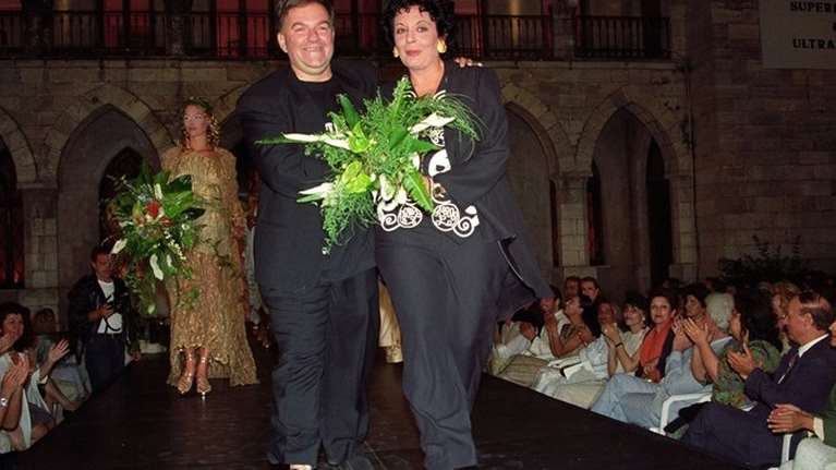 30 χρόνια πριν- Όταν η Λιάνα Κανέλλη έκανε πασαρέλα για τον Μιχάλη Ασλάνη