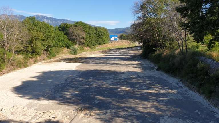 Ανομβρία: Στέρεψε Ιούνιο μήνα ο ποταμός Πηνειός στα Τρίκαλα [βίντεο]
