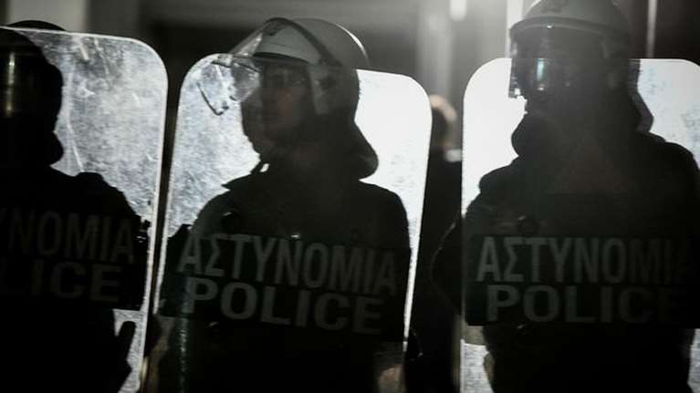 Δύο συλλήψεις μετά από έρευνες σε συνδέσμους ομάδων στην Ήπειρο