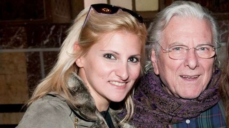 Οικογένεια Κώστα Βουτσά: Δεν αποδεχόμαστε την κηδεία δημοσία δαπάνη