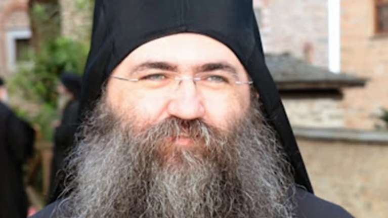 Ηγούμενος Μονής Εσφιγμένου για αρνητές ιερείς: Εκτός Εκκλησίας όσοι πνευματικοί υπερβαίνουν τα εσκαμμένα