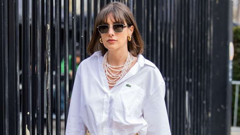 Τα φλατ παπούτσια που φοράνε τώρα οι Γαλλίδες