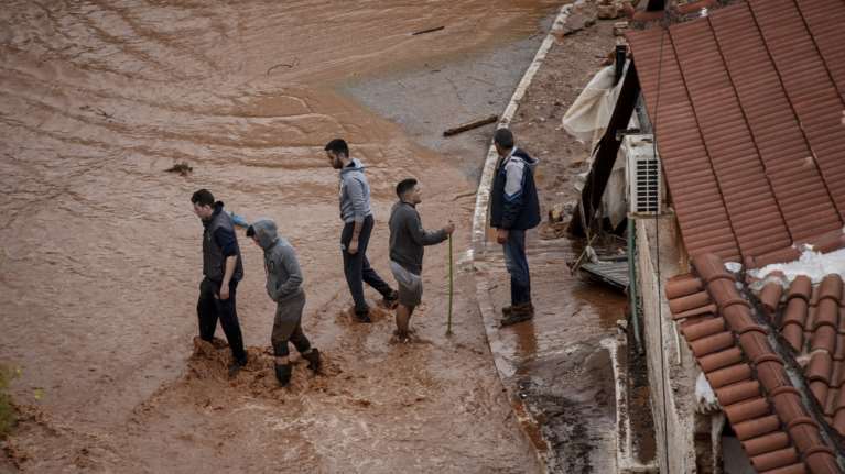 Μάνδρα: Ομόφωνα αθώοι οι τρεις κατηγορούμενοι για τις φονικές πλημμύρες