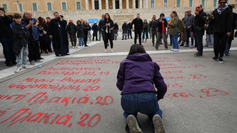 Χάρης Δούκας για τα ονόματα των θυμάτων των Τεμπών που σβήστηκαν: Μία συγγνώμη δεν είναι αρκετή - Δημιουργία μνημείου