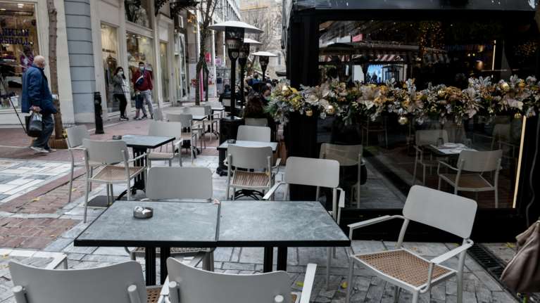 Συμβάσεις: Πώς θα εφαρμοστούν οι αναστολές για τον Ιανουάριο - Αναλυτικά η ΚΥΑ