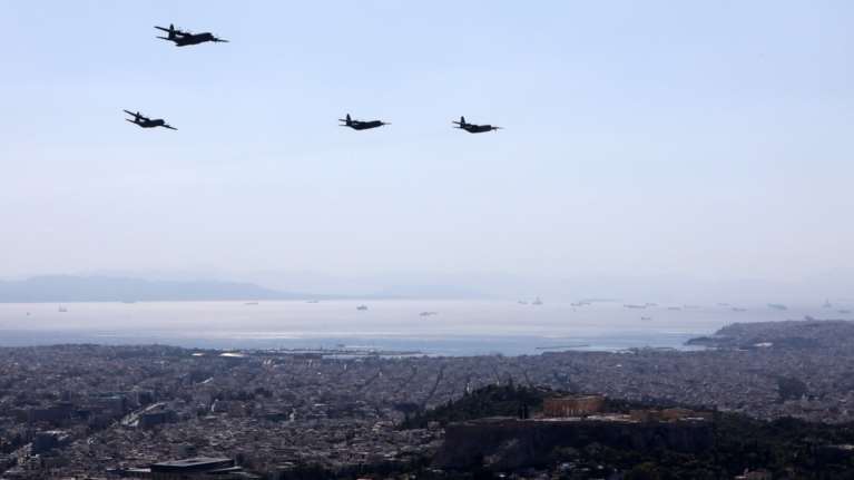 Aμερικανικά C-130 πάνω από την Αθήνα: Εντυπωσιακές εικόνες από την άσκηση &quot;Stolen Cerberus VII&quot;
