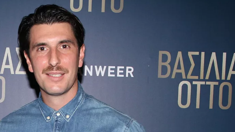 Γιώργος Γεροντιδάκης: Η τρυφερή χριστουγεννιάτικη φωτογραφία με την σύντροφό του, Άσπα Κωνσταντοπούλου