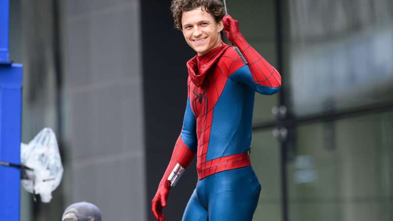 Ο Τομ Χόλαντ αποθεώνει τον Κρίστοφερ Νόλαν: &quot;Η Οδύσσεια έχει το καλύτερο σενάριο που διάβασα ποτέ&quot;