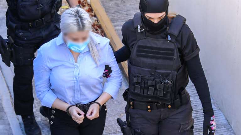 Επίθεση με βιτριόλι: Διαψεύδει η φίλη της Κακαράντζουλα την εμπλοκή της στην παρακολούθηση της Ιωάννας