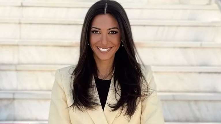 Ευγενία Σαμαρά: Το serum με βιταμίνη C που μεταμόρφωσε το πρόσωπό της