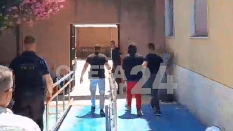 Οι μαρτυρίες που &quot;καίνε&quot; τον προπονητή πολεμικών τεχνών: Είχε πιάσει το χέρι μου και το έβαλε στο μόριό του