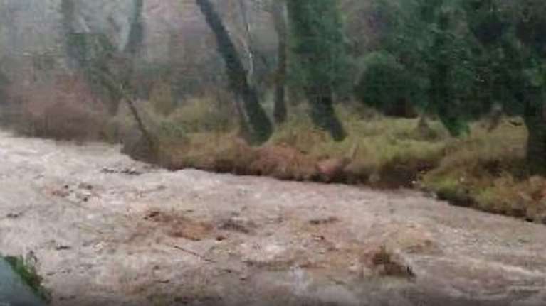 Σέρρες: Προβλήματα και ζημιές από την έντονη βροχόπτωση - Απεγκλωβίστηκε ζευγάρι