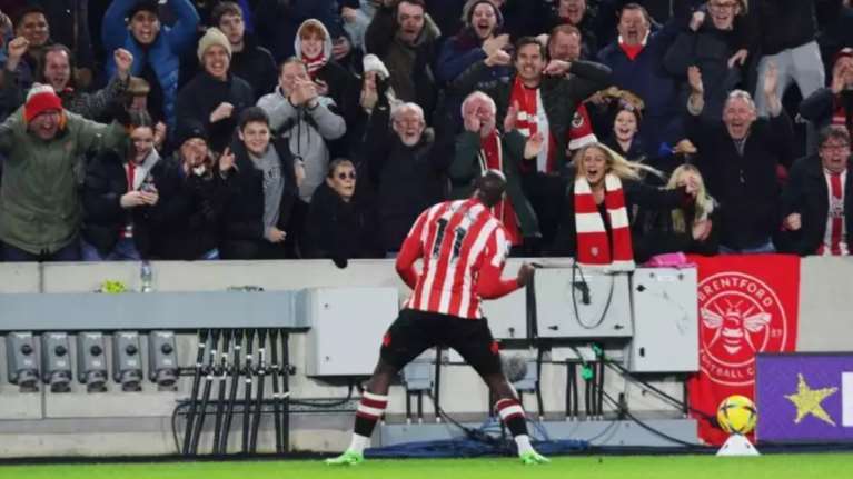 Mπρέντφορντ-Λίβερπουλ 3-1: Πάρτι με Εμπεμό και Γουισά!